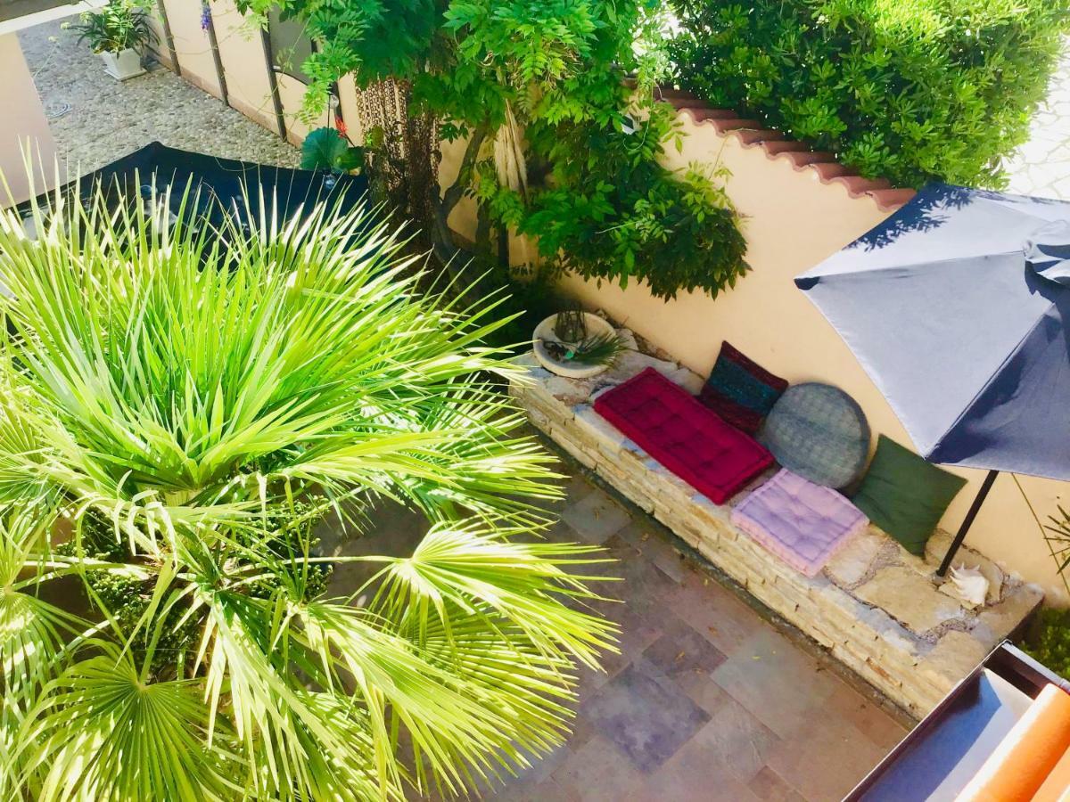 Villa Lantana Vir Exterior photo